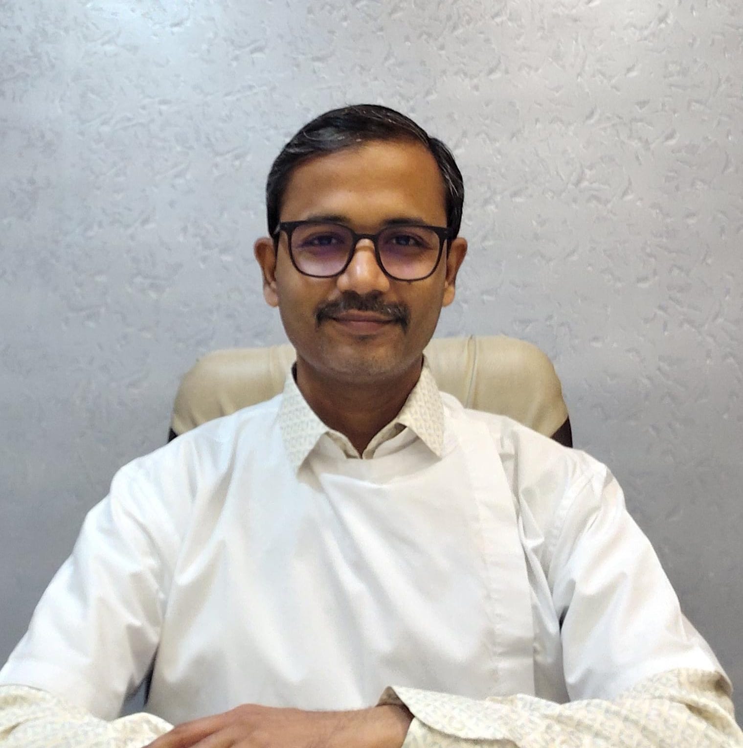 Dr. Parag Kasar